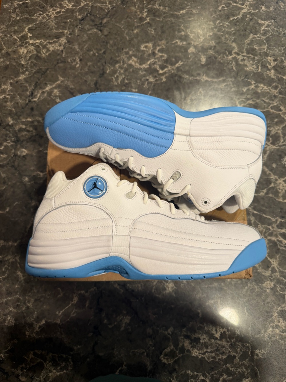 NEW Air Jordan Jumpman Team 1 (White University Blue) FV3928-101 - Picture 4 of 7